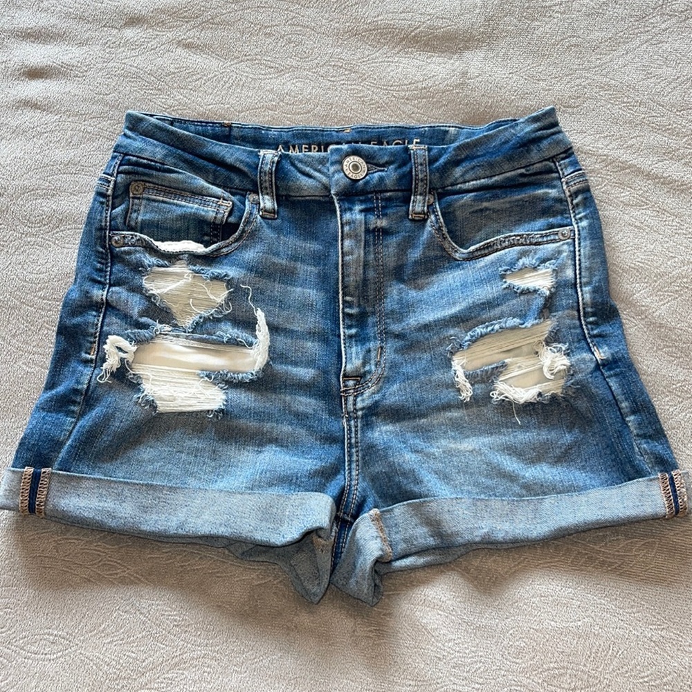 American Eagle curvy shorts